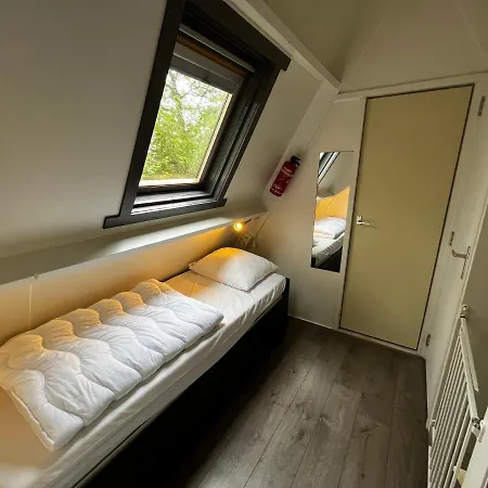 Holiday home 16 *